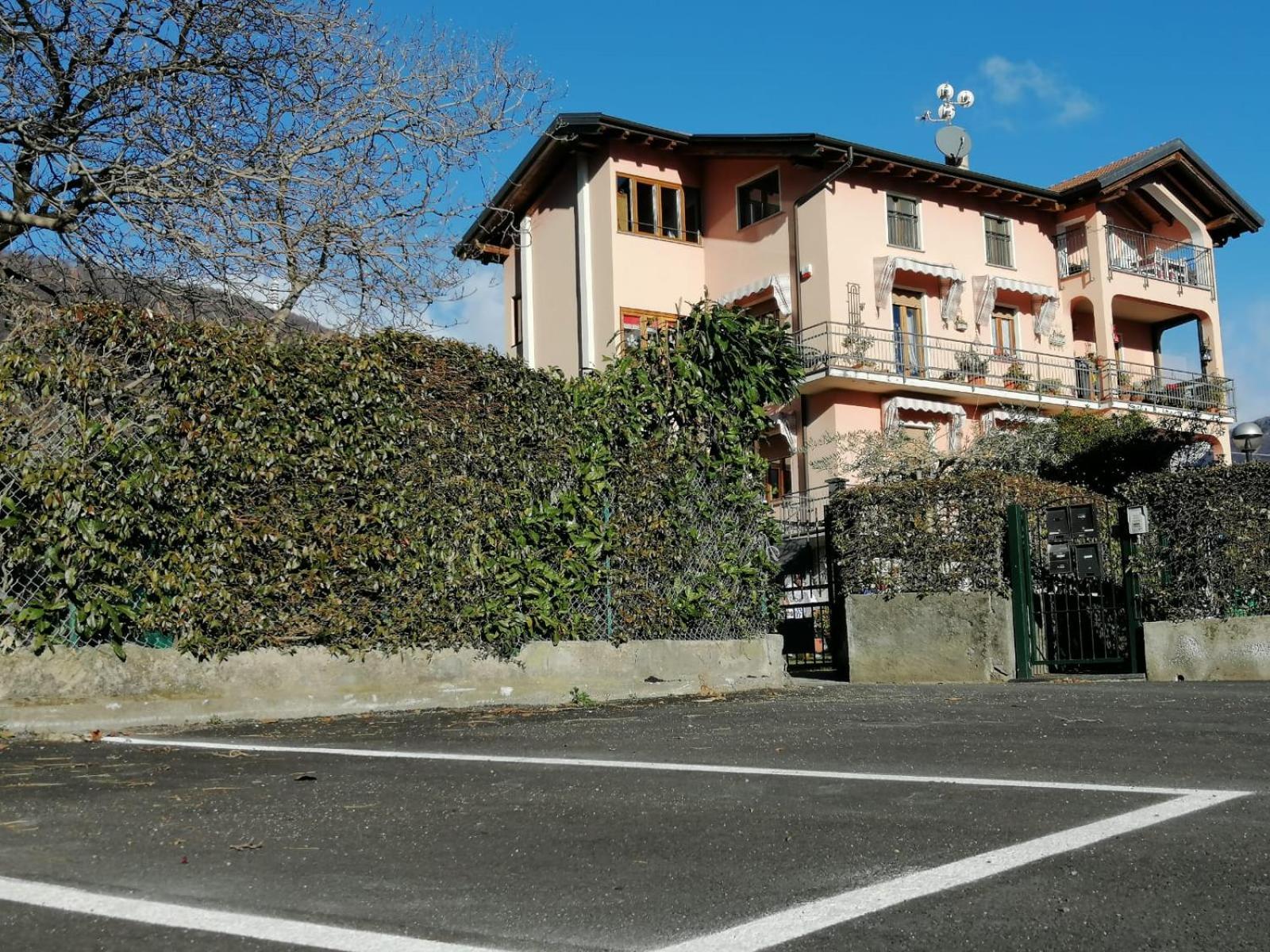 Art Music House Lake Como دونغو المظهر الخارجي الصورة
