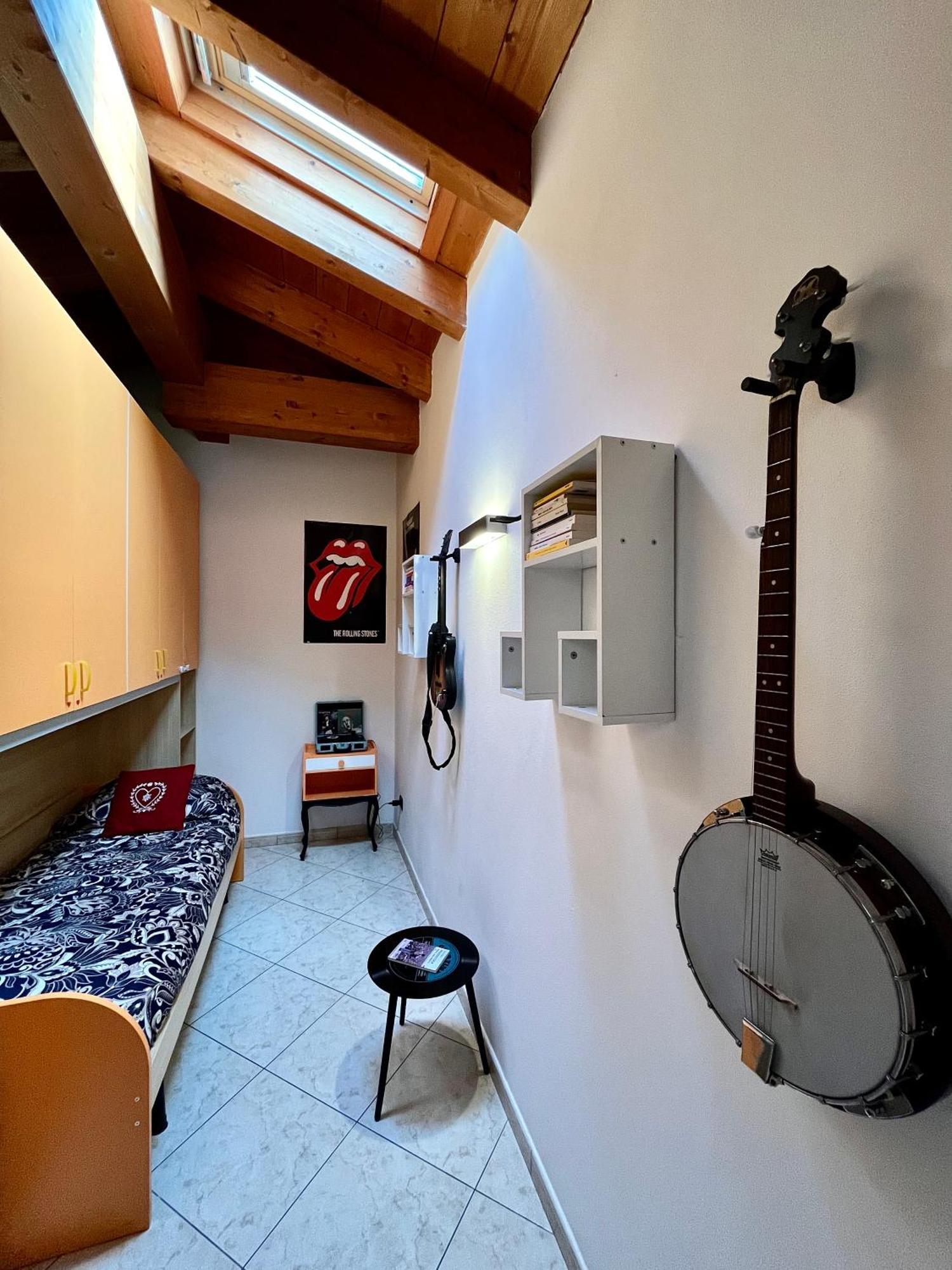 Art Music House Lake Como دونغو المظهر الخارجي الصورة